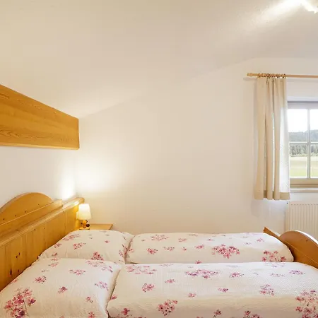 Apartment Landhaus Lindl *