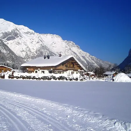 Lindl - Ein Ruhiges Platzl Zum Wohlfuehlen Apartment Leutasch