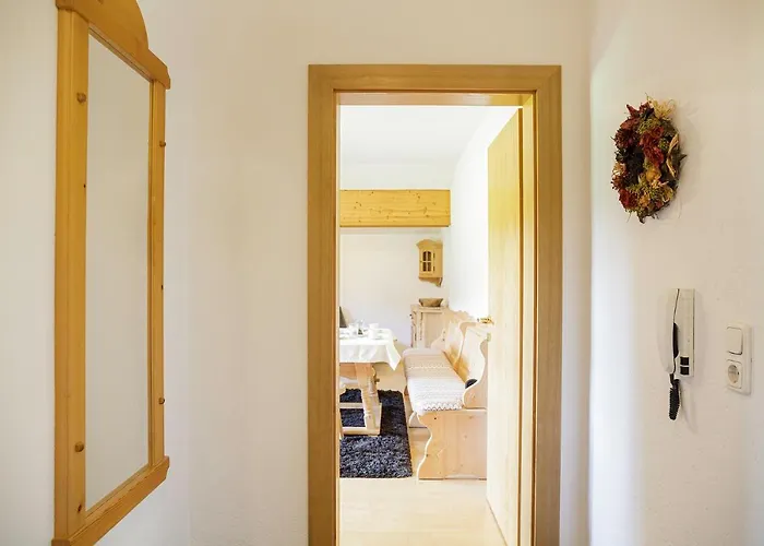 Landhaus Lindl Apartment Leutasch