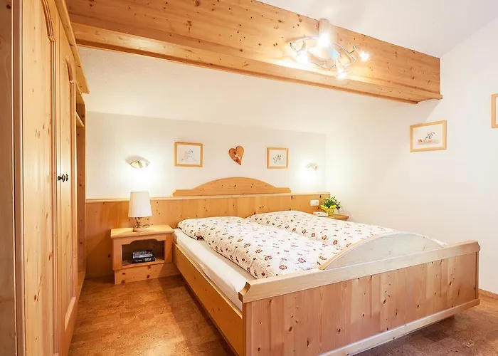 Landhaus Lindl Apartment Leutasch