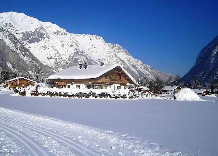 Landhaus Lindl Apartment Leutasch