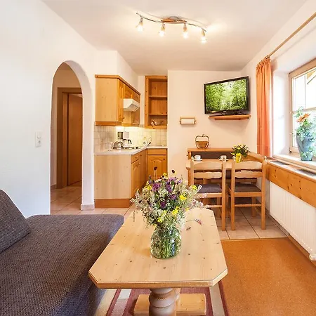 Appartement Lindl - Ein Ruhiges Platzl Zum Wohlfuehlen