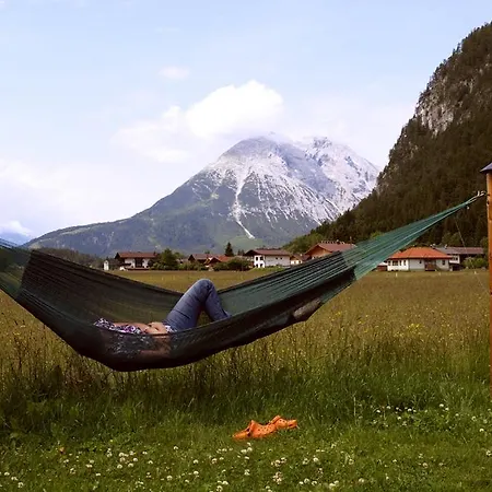 Lindl - Ein Ruhiges Platzl Zum Wohlfuehlen *